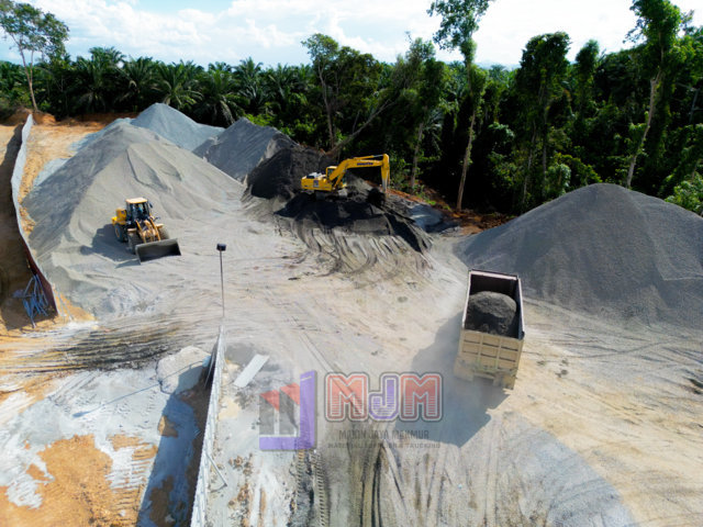 Di Kalimantan, salah satu vendor terpercaya dan berpengalaman dalam penyediaan material alam adalah CV Makin Jaya Makmur.